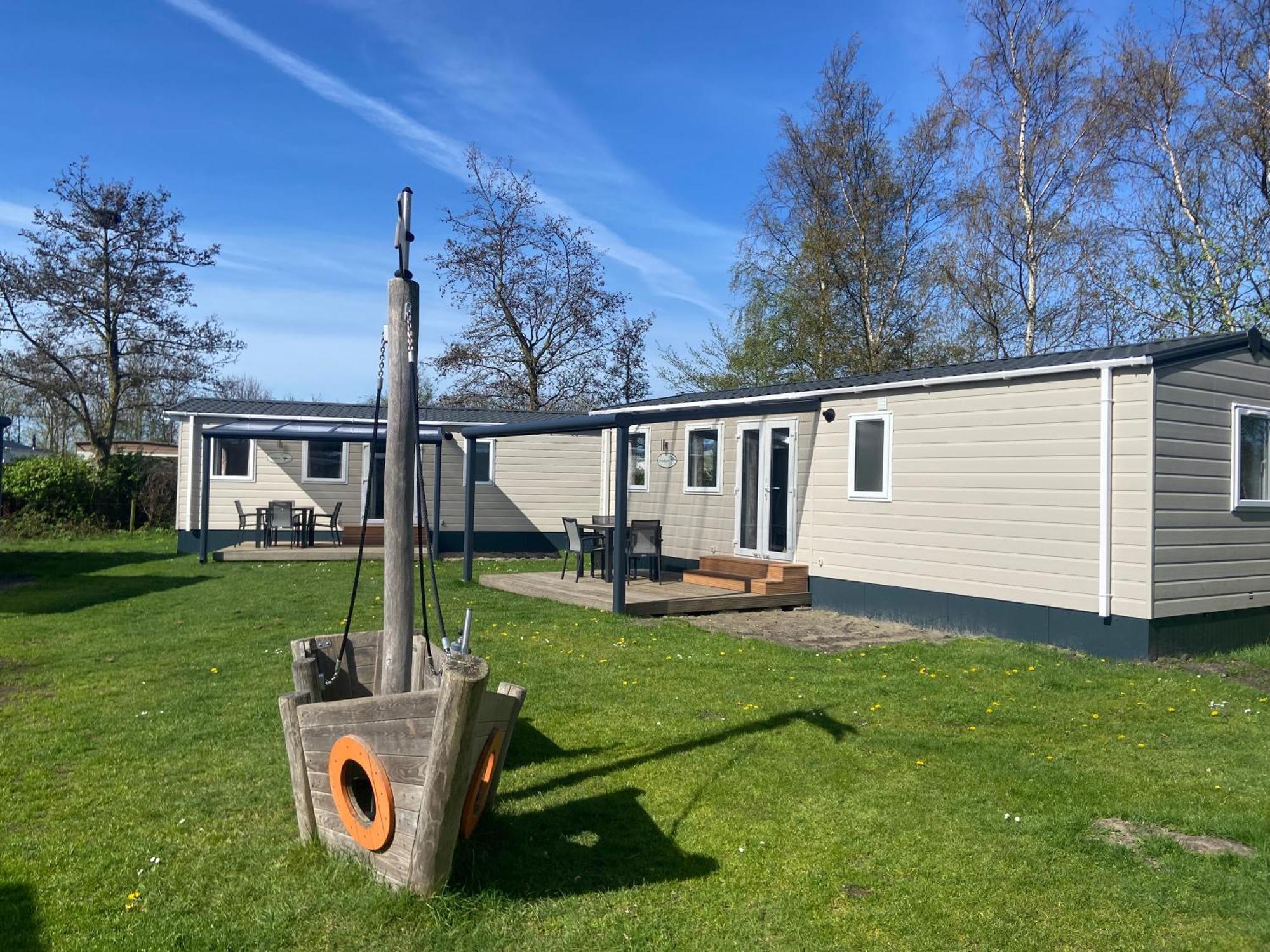 Camping De Duinhoeve Chalet Vogel Not For Companies Nieuw-Haamstede Exteriér fotografie